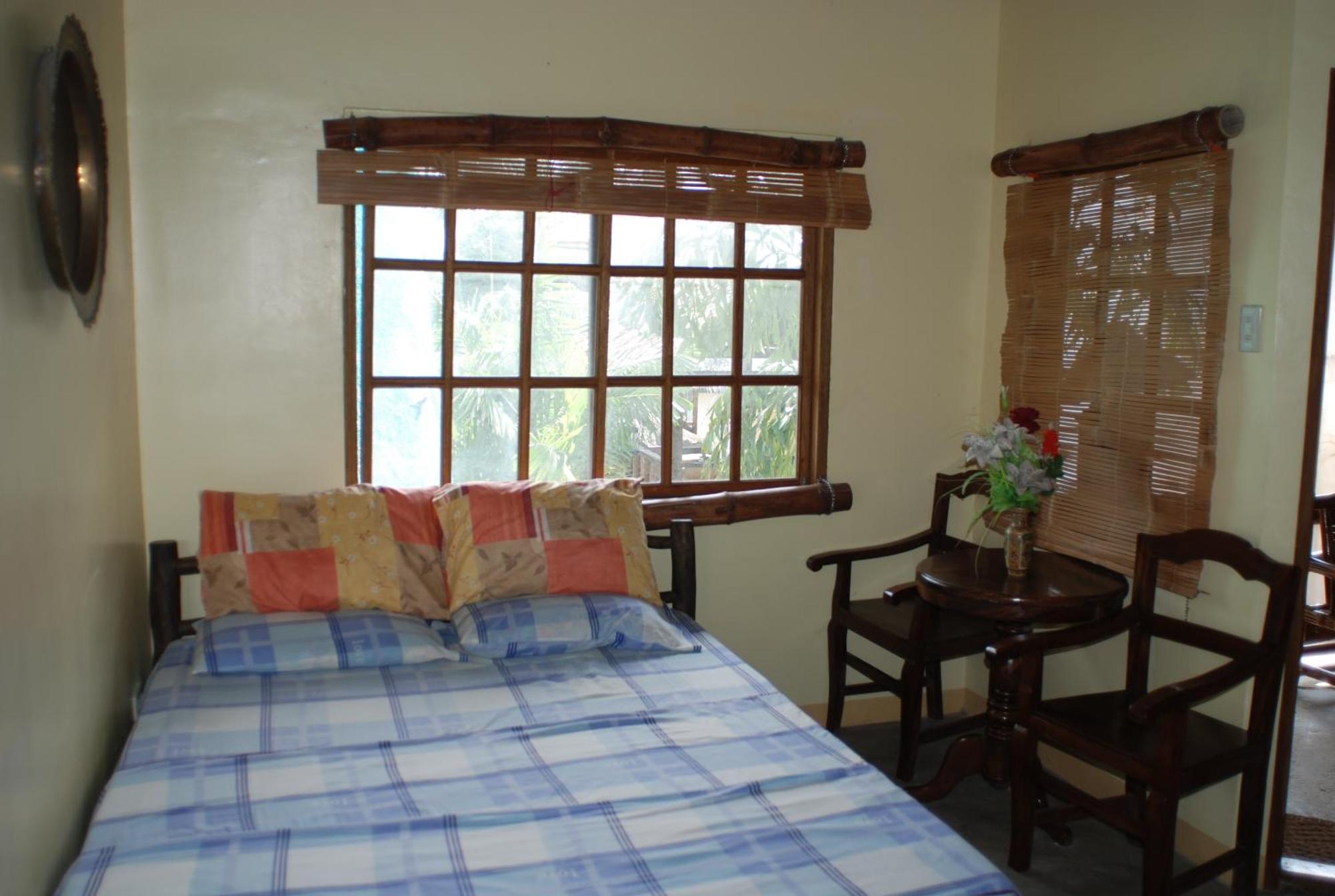 Casa Aviara Resort & Hotel Puerto Galera Dış mekan fotoğraf