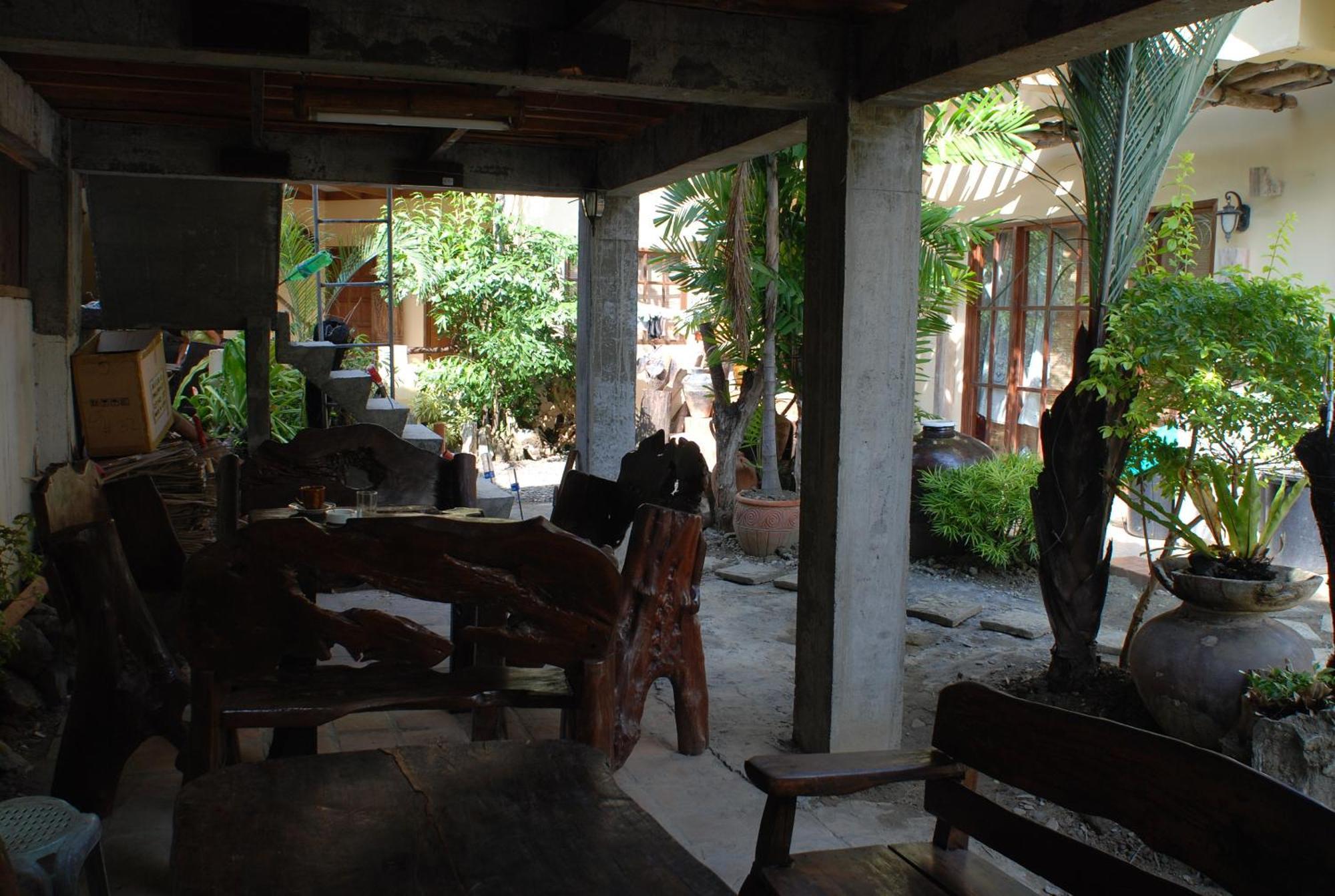 Casa Aviara Resort & Hotel Puerto Galera Dış mekan fotoğraf