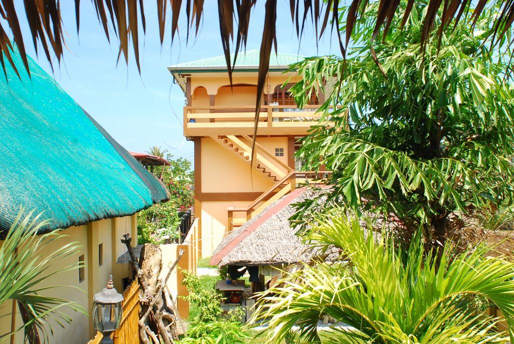 Casa Aviara Resort & Hotel Puerto Galera Dış mekan fotoğraf