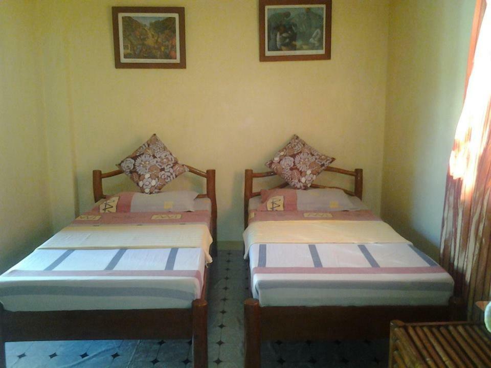 Casa Aviara Resort & Hotel Puerto Galera Dış mekan fotoğraf